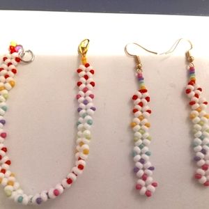 Handmade colorful earrings and bracelet set